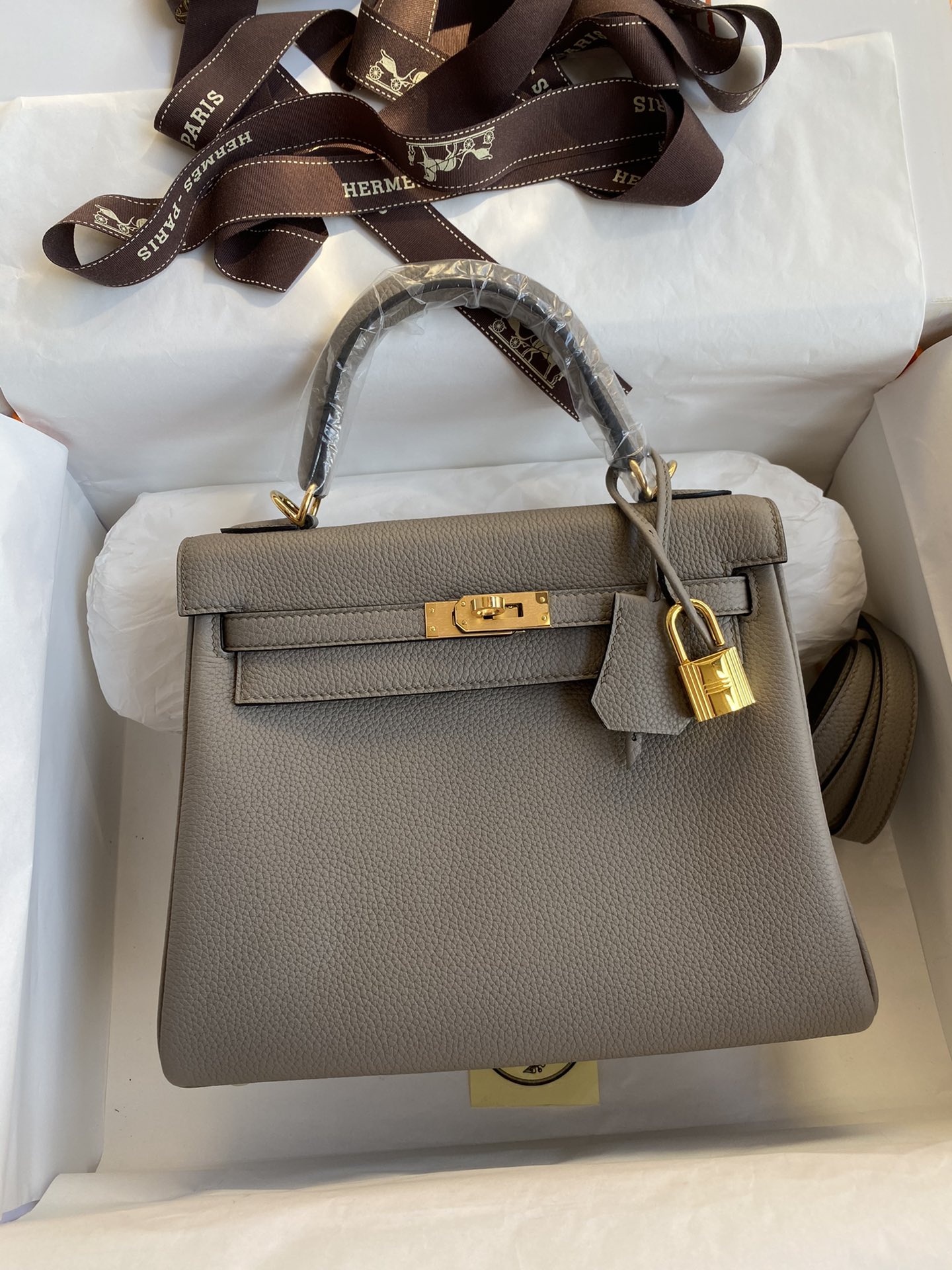 Hermes Kelly 25cm Handbag Shoulder Bag in Grey Togo Leather